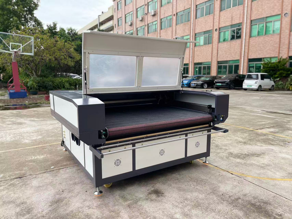 Panorama Laser Cutting Machine Wide Format High Speed For Industrial Material Processing | YA-RUN